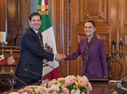 8EF22A83-0CC6-4315-BDEC-DB1627534D1F