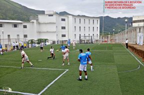 B008A5D1-B933-4BB3-94D2-5A6E1D893205