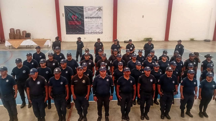 Altamirano refuerza la seguridad, mediante la capacitación de sus elementos