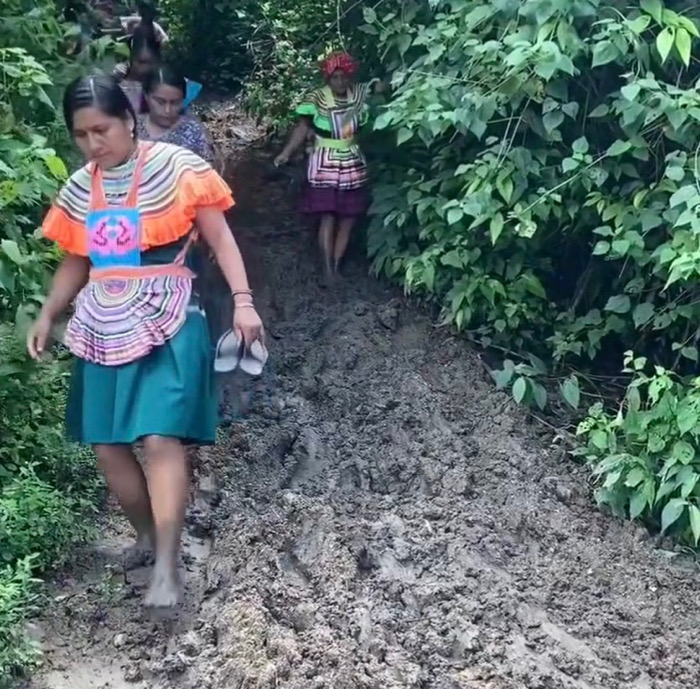 Reclaman falta de obras y transparencia en Ocosingo