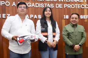 D13D1E24-CC40-4067-9346-893BBE8D11A2