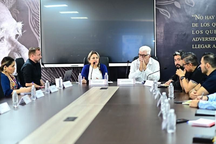 Se suman escuelas de Nivel Medio Superior a la Feria Internacional del Libro UNACH 2025