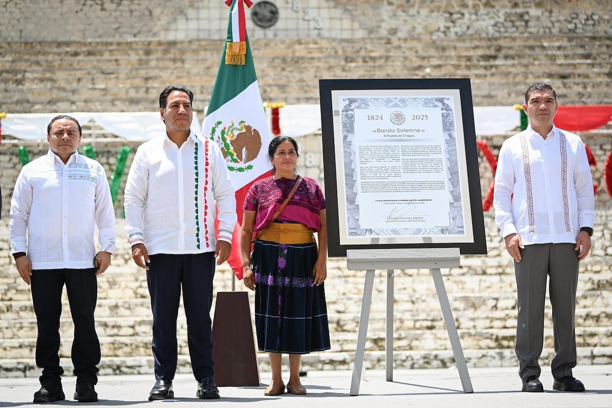 Con unidad, Eduardo Ramírez conmemora el 201 aniversario de la Federación de Chiapas a México