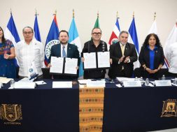 0483106F-0004-4A14-B5A6-6C71694C83AB