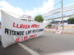 10A93DCE-7567-4F05-BF7F-89012EF62BFD