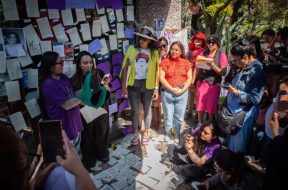 13E9CD13-88C6-4227-B070-F90BDC479694