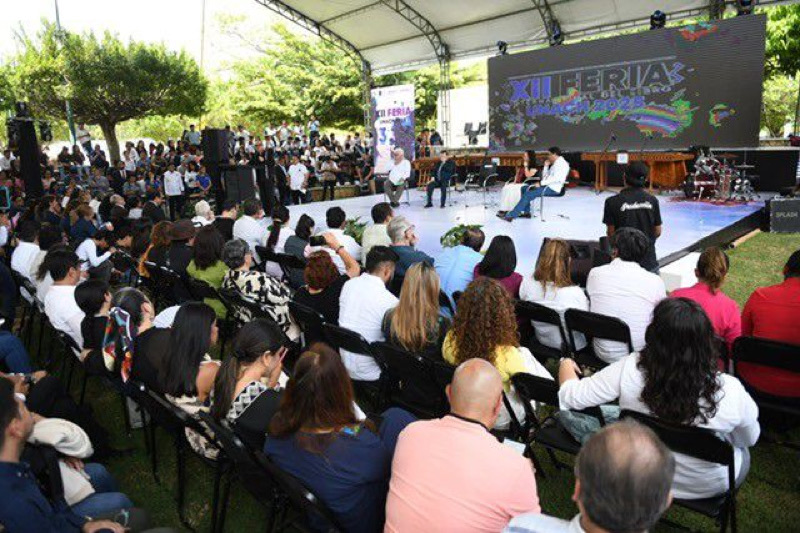 Inician las actividades de la FIL UNACH 2025