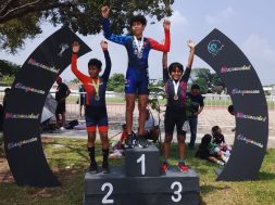 409782C5-3633-40D3-8233-82B3A3EF38AE