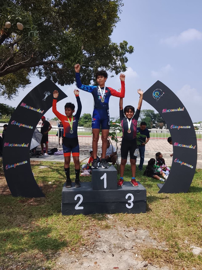 Club Correcaminos Puljitic brilla en la “Copa Mexicanidad Chiapaneca 2025” con 16 medallas