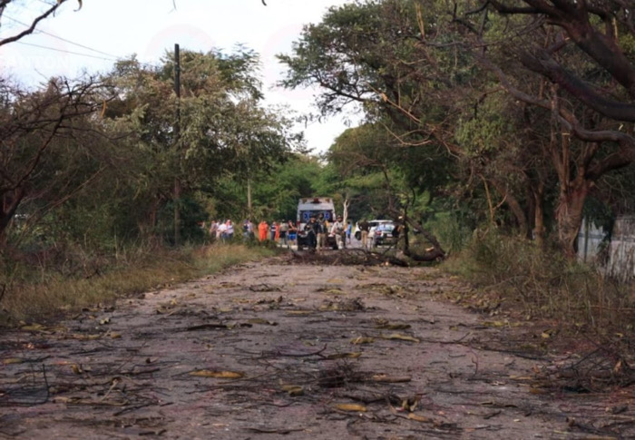 Se registra explosión frente al complejo de Pemex en Reforma