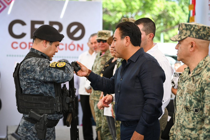 Eduardo Ramírez fortalece a la Fuerza de Reacción Inmediata Pakal con cámaras inteligentes y vehículos blindados