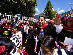 81D63A66-6F9A-49AB-B9D8-AD2E8473C8DF