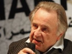 8F3FD5D2-35E5-467B-A893-B557EE120B0E