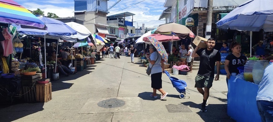 Yamil Melgar sigue sin cumplir minutas de trabajo para mejorar condiciones del mercado San Juan: locatarios