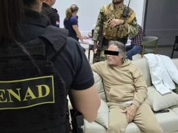 A716EA0B-2972-453E-87AC-0F4F39D613A5