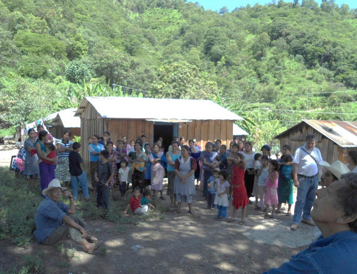 Ejidatarios de Pantepec rechazan proyectos mineros y anuncian inicio de protestas