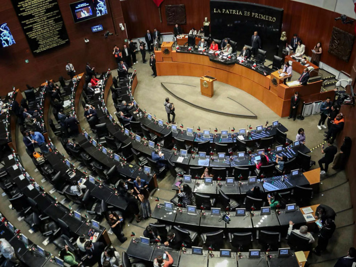 Presidenta cuestiona retroactividad en reforma a la Ley de Amparo aprobada por el Senado