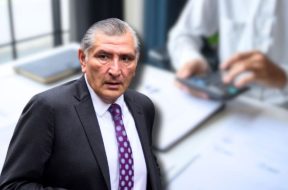 D516F887-D9AE-4285-B43E-54A09A441096