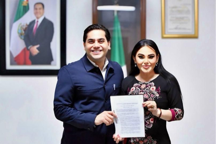 Refrenda Juan Trinidad compromiso de legislar para combatir la corrupción