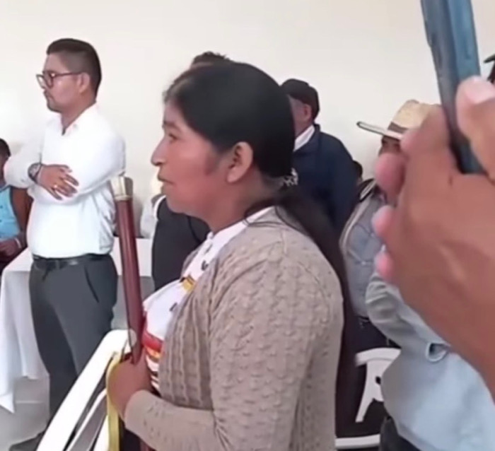 Niegan toma de protesta a regidora del PT en Chanal