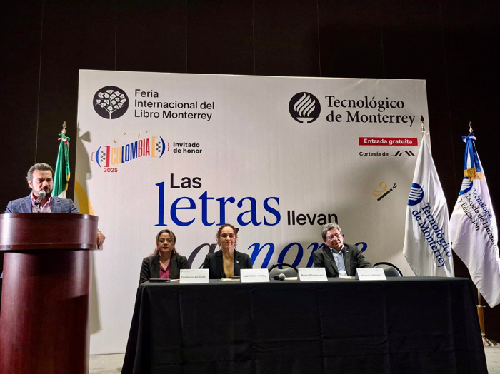 Lekil Kuxlejal resuena en la FIL Monterrey