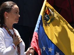 FB0455F2-788A-4511-91D0-5D214C74D428