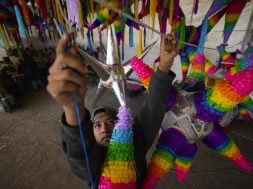 FD7A78DA-3790-40D8-B372-EE20E3A8B82C