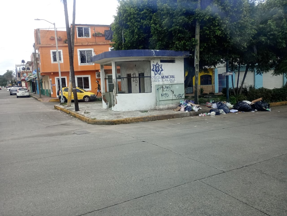 Yamil Melgar Mantiene Abandonadas Más de 30 Casetas de Vigilancia de la Policía Municipal