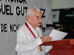 01214D09-B936-4771-BECF-3428DB8B2EEC