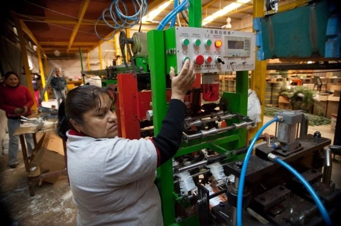 Cae confianza empresarial 0.8 puntos por incertidumbre económica y menor inversión