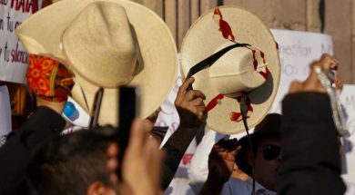 142FC0B8-46DC-4080-B589-A0BDB2979384