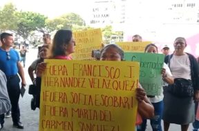 1D930CFB-6EE9-4704-992F-E4F5C92D81C6