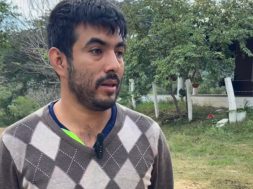 213D26B9-2B81-4312-9C30-B4B00E3110C9