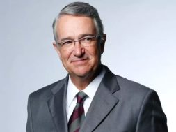 47197629-9E94-4F40-89D6-4EB6AE2EAD11