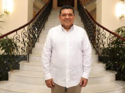 4F43D7A1-CF36-437D-B102-2833BF552FB5