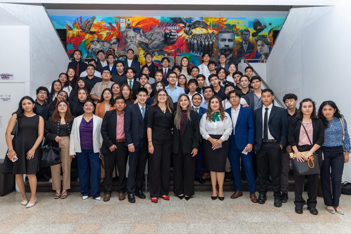 Turnan a comisiones iniciativas relativas a Ley de Derechos de la Niñez y Ley de Adopción