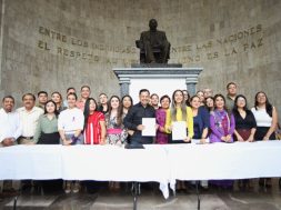 5E640335-0516-41C7-A956-D5320E7B7290