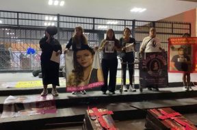 601698EC-221D-4381-84B7-02D7F0C41626