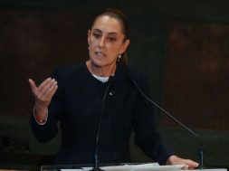 675ED36A-030C-4EE2-B5DE-52F4253011A8