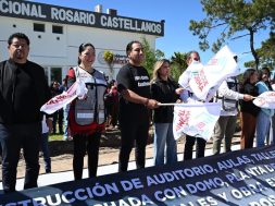 6A0A8D84-1353-40D4-8D68-250D935FA453