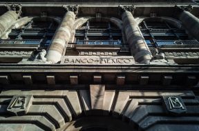 727B111D-E7DC-4838-B057-E537D1A6FC1C