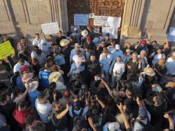 741B39B5-994D-42ED-A895-C15636F64E98