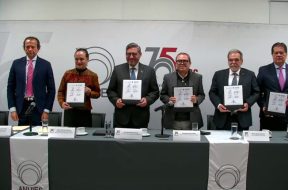 7D3EEC44-21FD-4FE3-966F-60792B7A7809