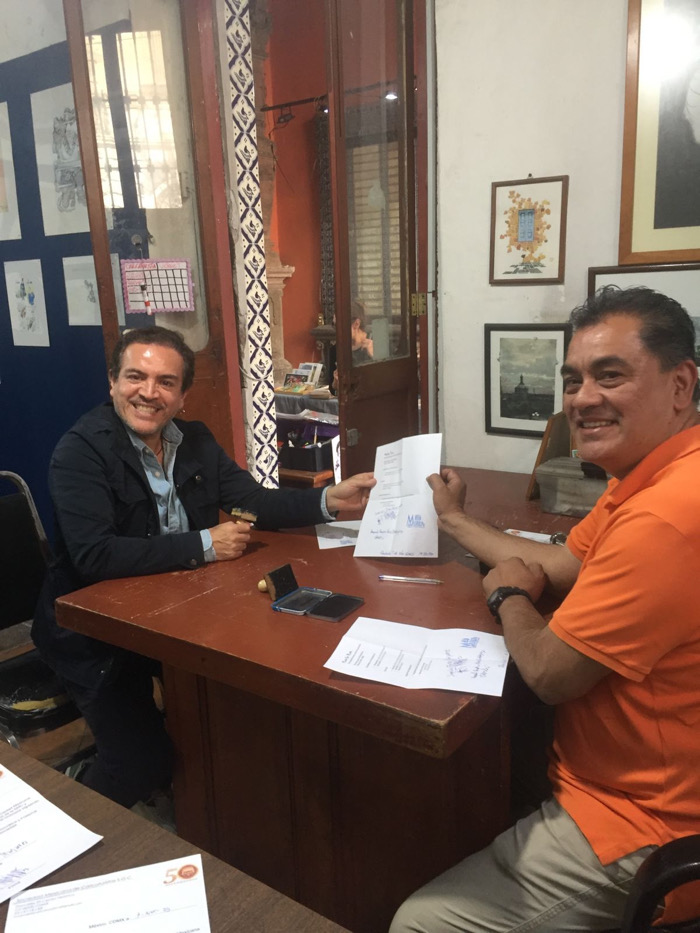 Enrique Alfaro, junto a destacados caricaturistas nacionales, en planilla por la dirigencia de la SMC