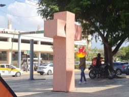 8EE192D5-67DC-4F9A-8F7C-ACD4752FAD23