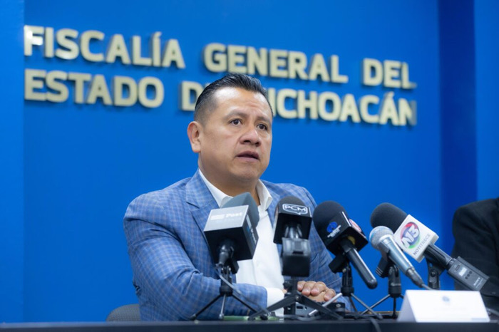 Identifican a menor como autor material del asesinato del alcalde de Uruapan