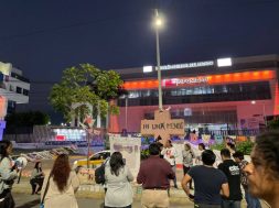 B896FF5B-2C56-441A-98E3-9DE40EEA2196