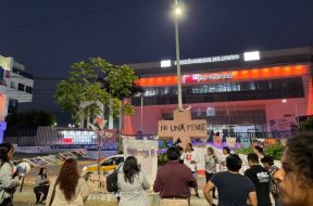 B896FF5B-2C56-441A-98E3-9DE40EEA2196