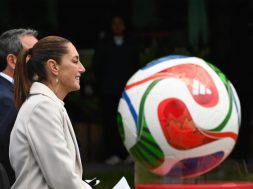 BAA1DB5F-3FDD-417F-AF5A-2321E0D1404D