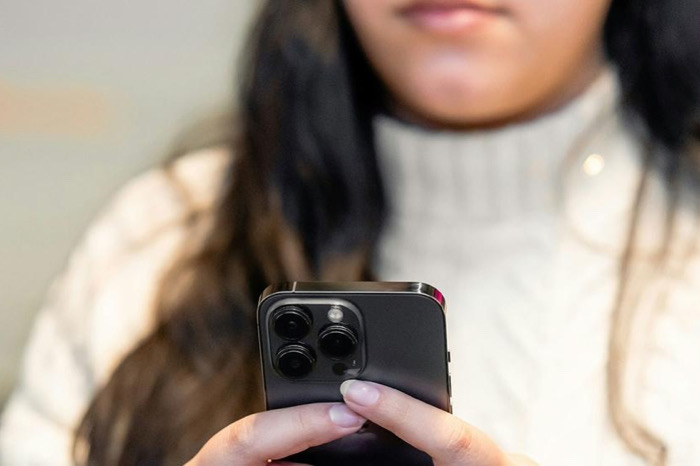 Violencia digital afecta a más de diez millones de mexicanas